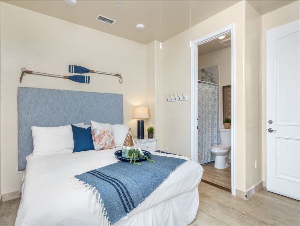 Oceanfront Oceanside Private Spa Vacation Condo Sleeps 10