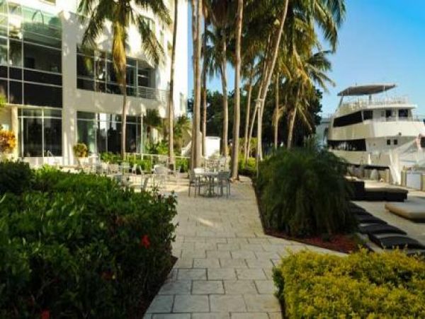 Fort Lauderdale Condo 960003