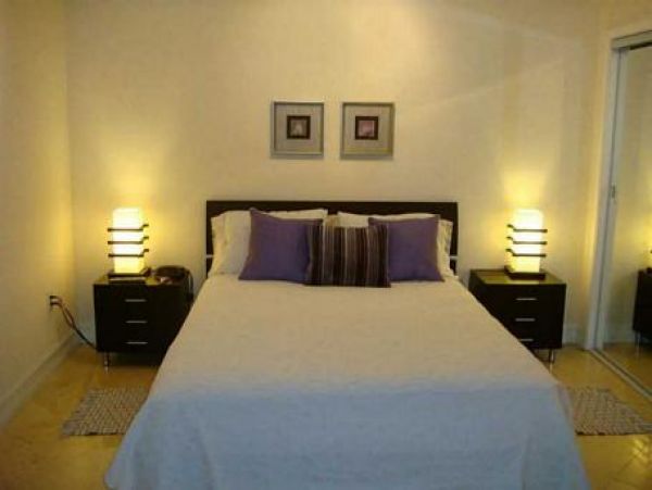 Hollywood Condo 960004