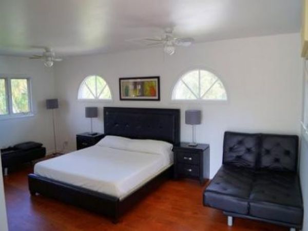 Luxury Fort Lauderdale Waterfront 10 Bedroom Vacation Home