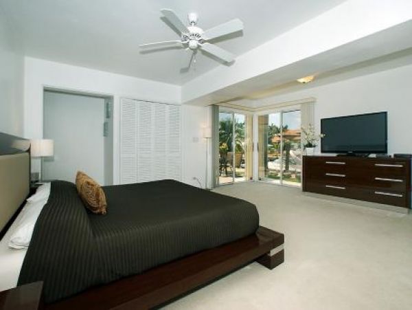 Luxury Fort Lauderdale Waterfront 10 Bedroom Vacation Home