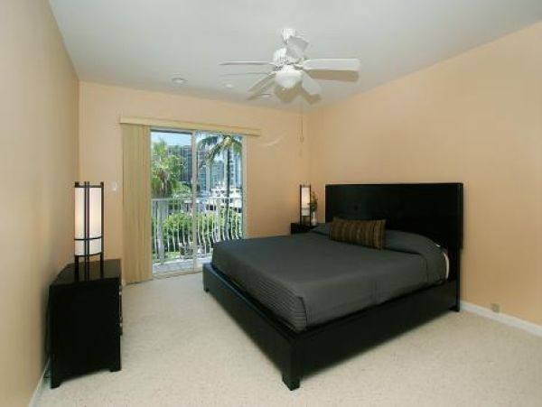 Luxury Fort Lauderdale Waterfront 10 Bedroom Vacation Home