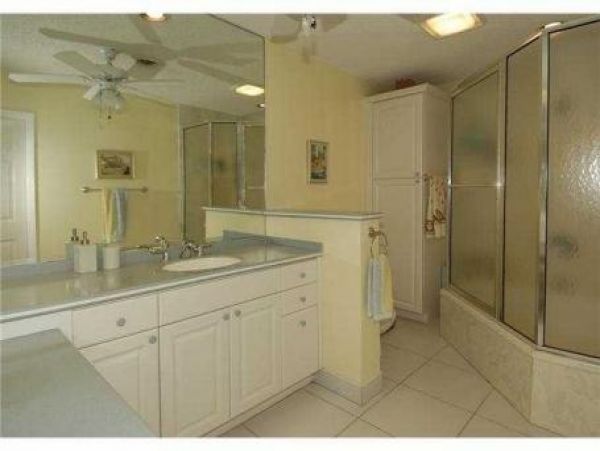 Fort Lauderdale Home 960008