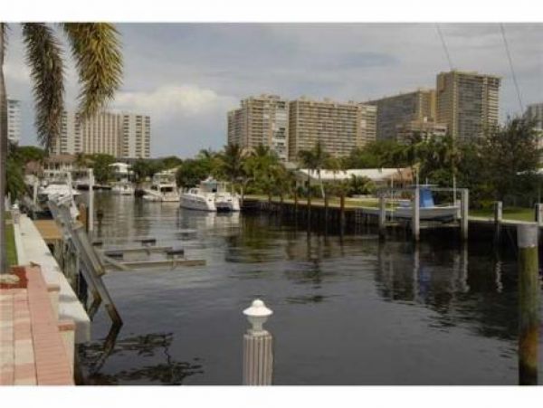 Fort Lauderdale Home 960008