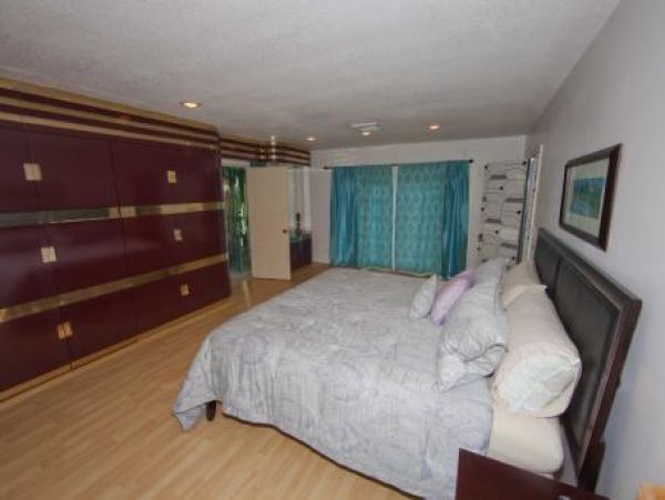Fort Lauderdale Home 960022