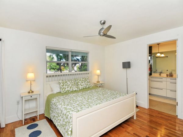 Canal View Siesta Key Vacation Pool Home Walk To Beach