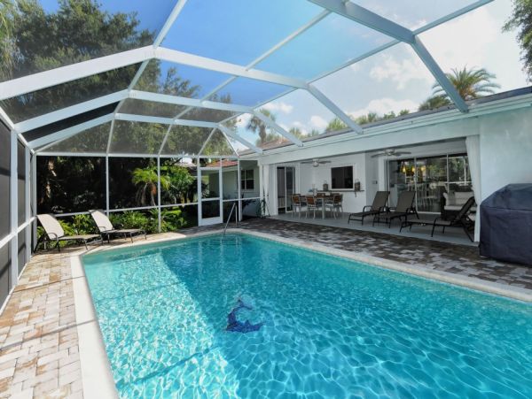 Canal View Siesta Key Vacation Pool Home Walk To Beach
