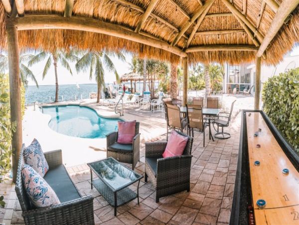 Waterfront Big Pine Key Vacation Pool Home Sleeps 14