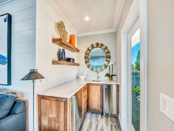 Luxury 5 Bedroom Home with Bay & Gulf Views