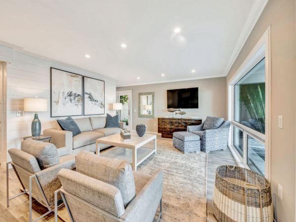 Luxury 5 Bedroom Home with Bay & Gulf Views