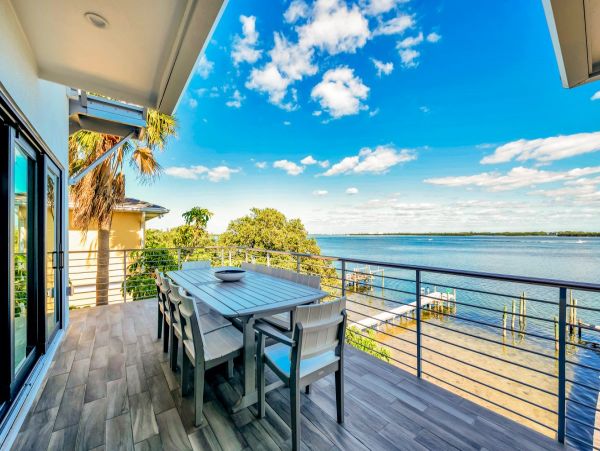 Luxury 5 Bedroom Home with Bay & Gulf Views
