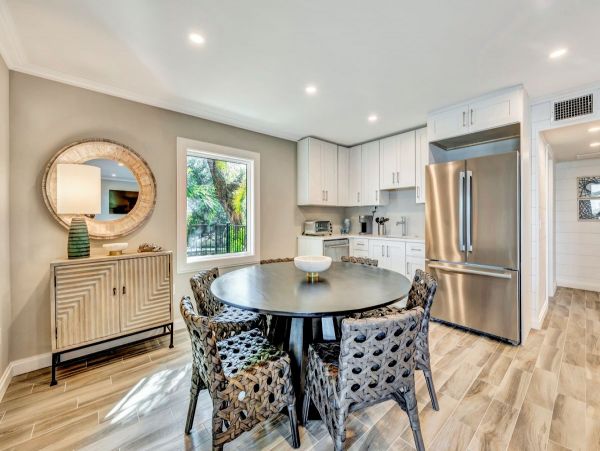 Luxury 5 Bedroom Home with Bay & Gulf Views