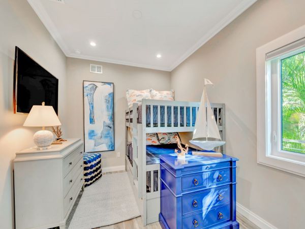 Luxury 5 Bedroom Home with Bay & Gulf Views