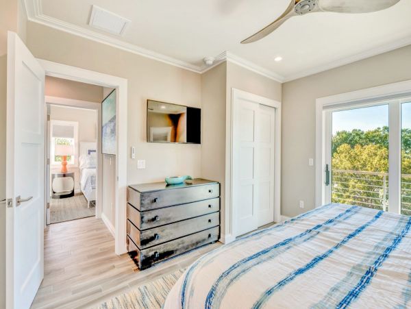 Luxury 5 Bedroom Home with Bay & Gulf Views