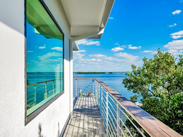 Luxury 5 Bedroom Home with Bay & Gulf Views