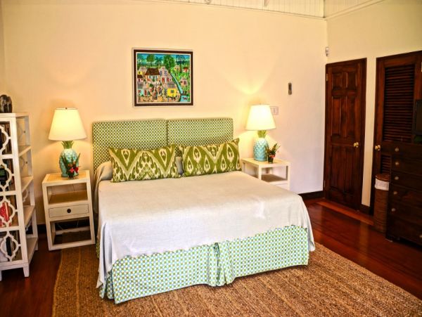 Jamaica Home 960074