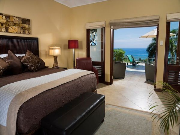 Jamaica Home 960076