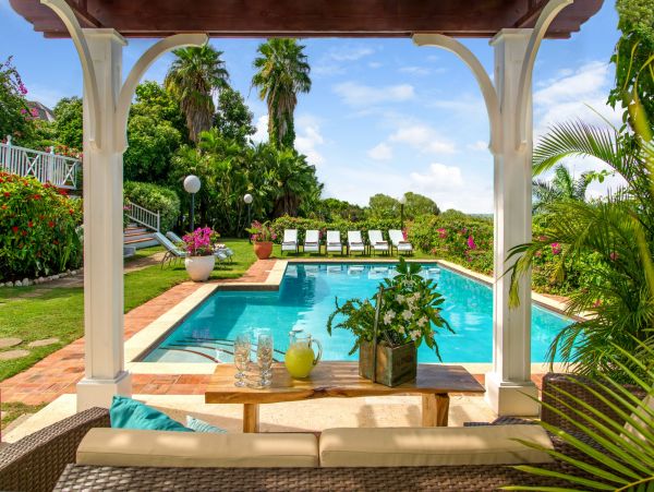 Jamaica Home 960077