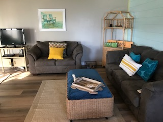 5 minute drive to beach with this 2 /2 canal front condo