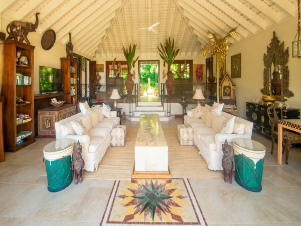 Jamaica Home 960081