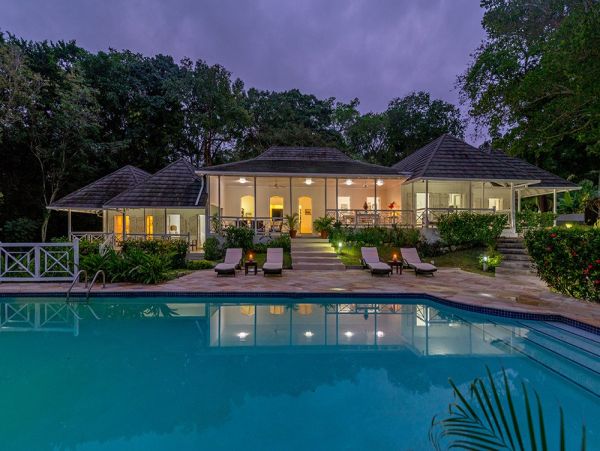 Jamaica Home 960098