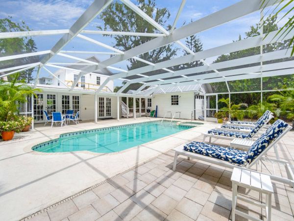 Captiva Vacation Home Sleeps 8 Guests Separate Suite