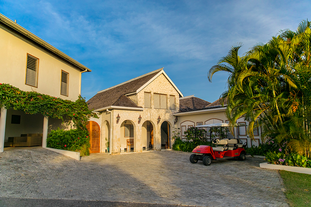 Jamaica Home 960113