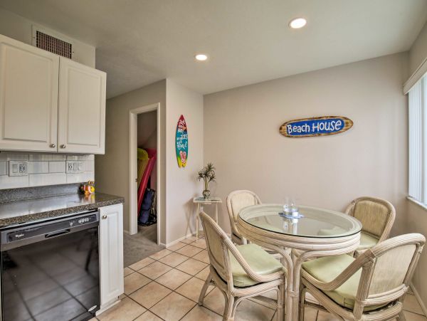 Sarasota Vacation Condo With 2 Bedrooms Sleeps Four Guests