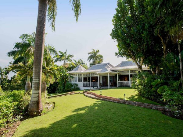 Jamaica Home 960119