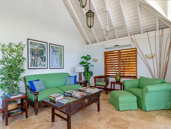 Jamaica Home 960121