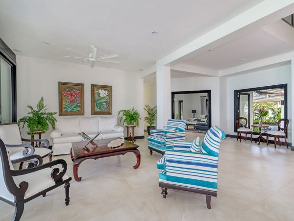 Jamaica Home 960128