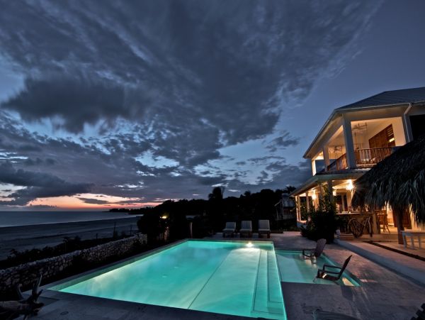 Jamaica Home 960134