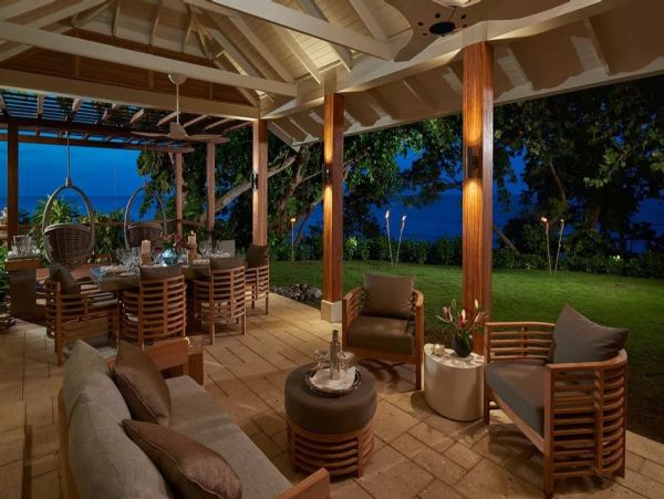 14 Acre Ocho Rios Jamaican Estate with 12 Bedrooms
