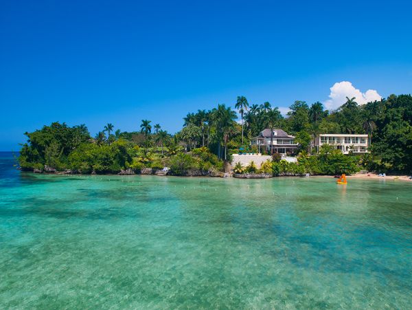 14 Acre Ocho Rios Jamaican Estate with 12 Bedrooms