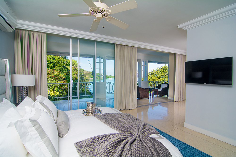 14 Acre Ocho Rios Jamaican Estate with 12 Bedrooms