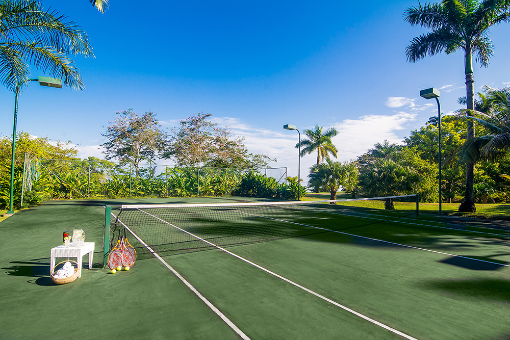 14 Acre Ocho Rios Jamaican Estate with 12 Bedrooms