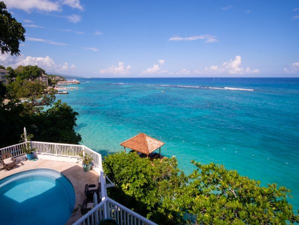Jamaica Home 960144