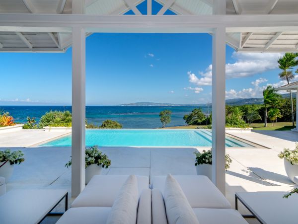 Jamaica Home 960149
