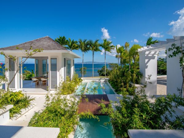 Jamaica Home 960149