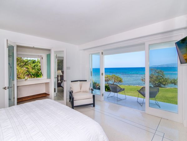Jamaica Home 960149