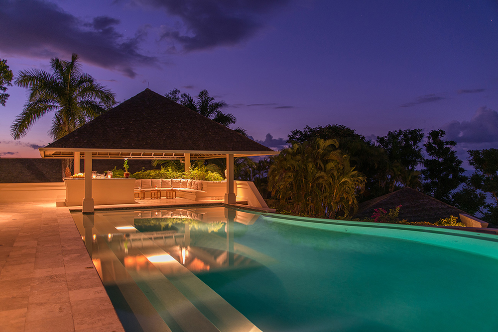 Jamaica Home 960152