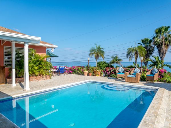 Jamaica Home 960157