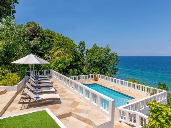 Jamaica Home 960167