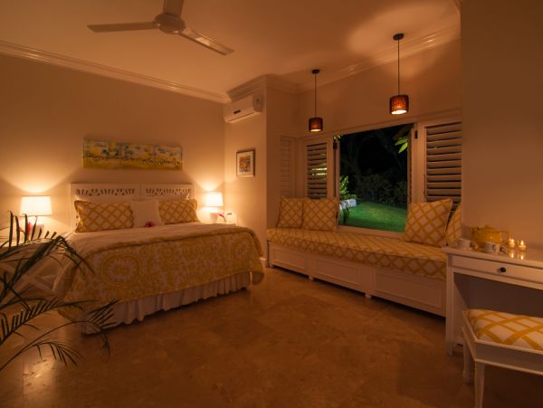 Jamaica Home 960172