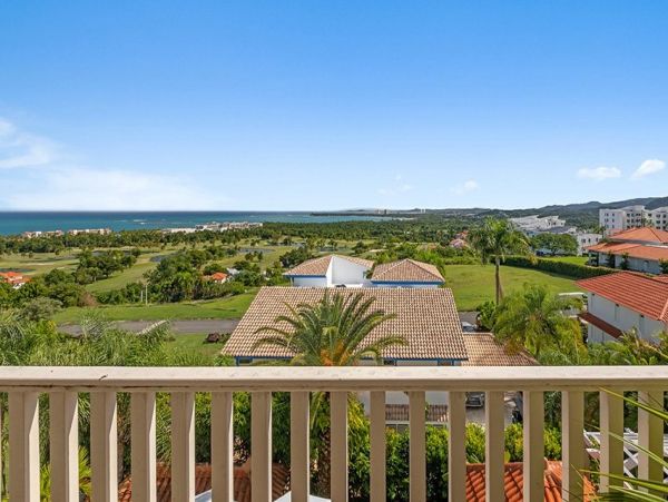 Luxurious Ocean View 10 Bedroom Home Private Pool & Spa