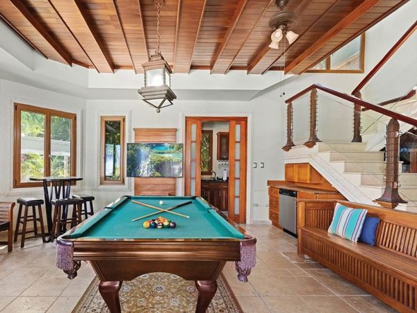 Luxurious Ocean View 10 Bedroom Home Private Pool & Spa