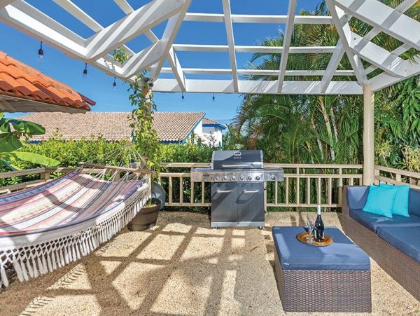 Luxurious Ocean View 10 Bedroom Home Private Pool & Spa