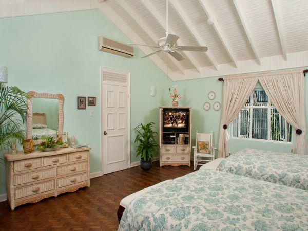 Jamaica Home 960288