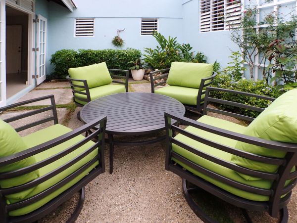 Jamaica Home 960290
