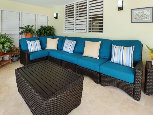 Jamaica Home 960290
